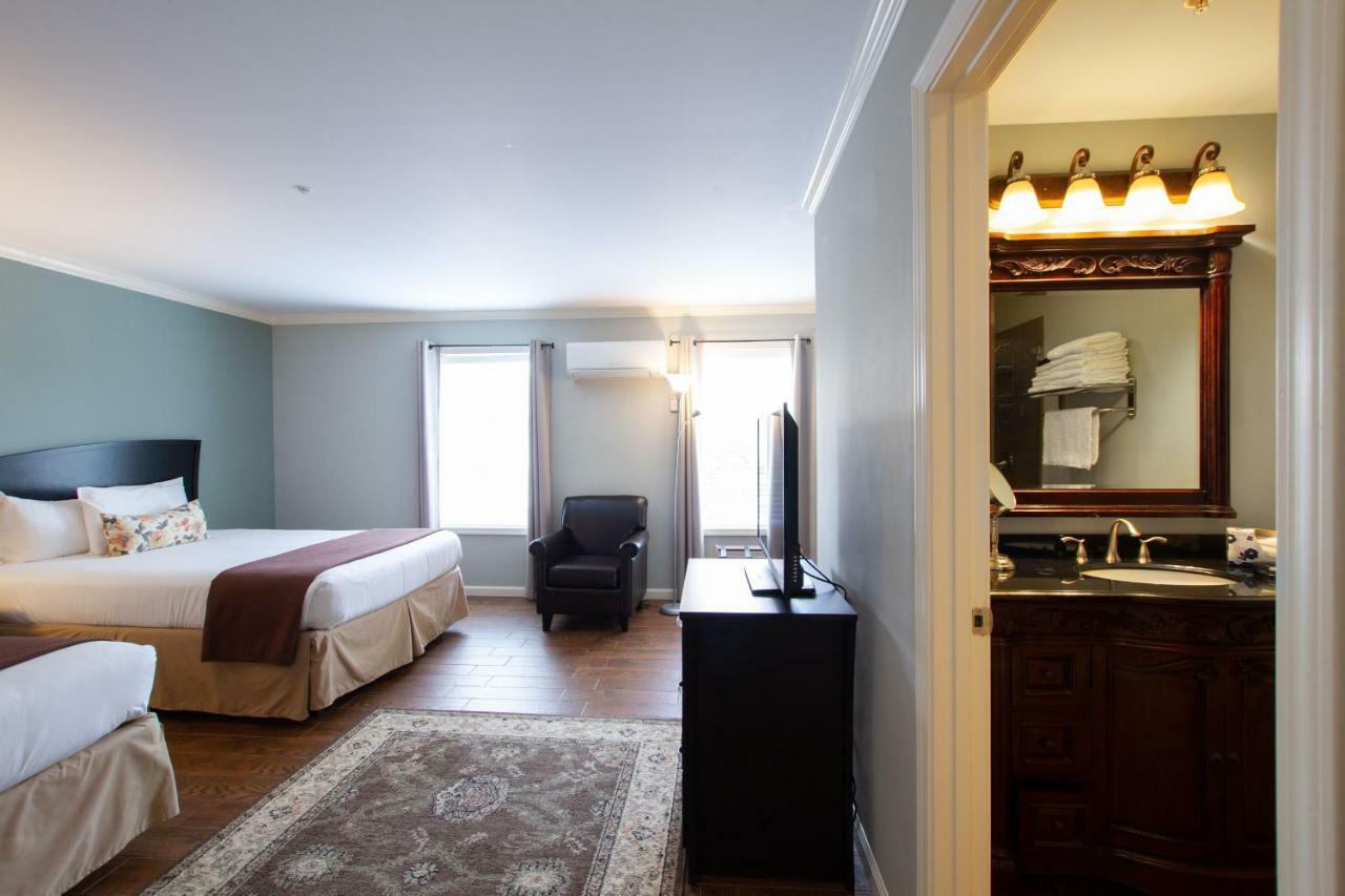 The Dahlonega Square Hotel & Villas 外观 照片