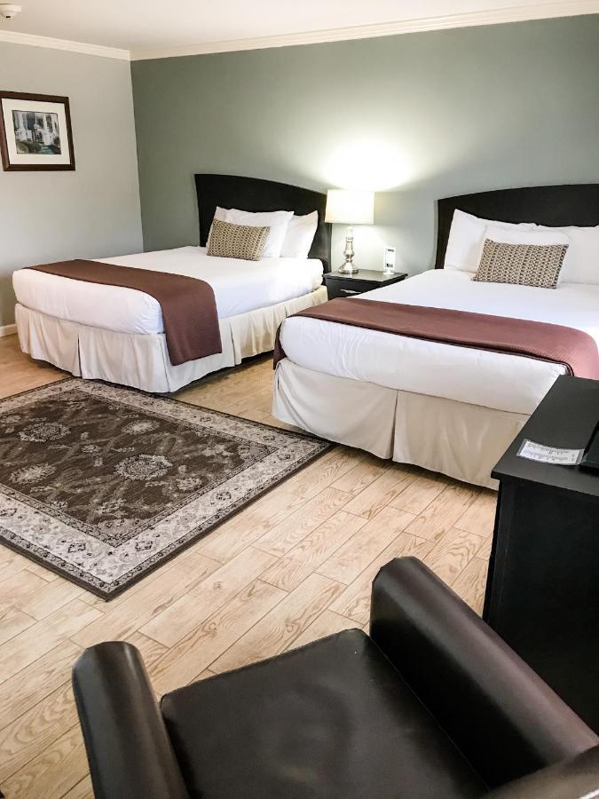 The Dahlonega Square Hotel & Villas 外观 照片
